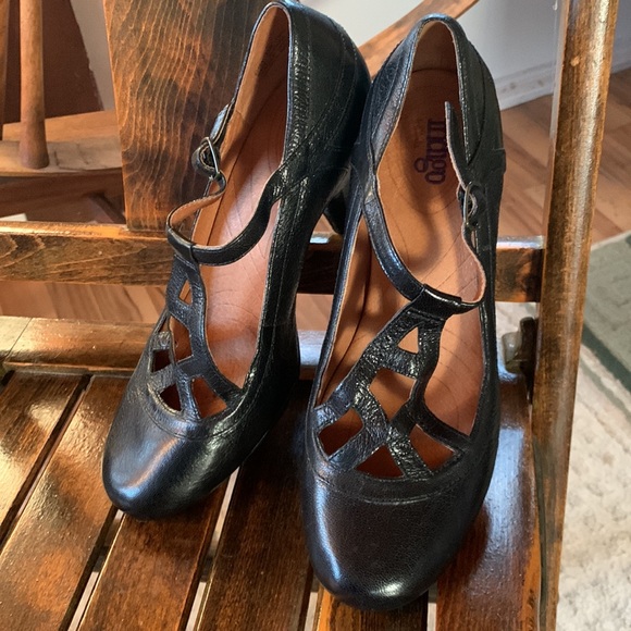 1940s Leather Reproduction Heels by Clarks Indigo US7.5 - Picture 3 of 5